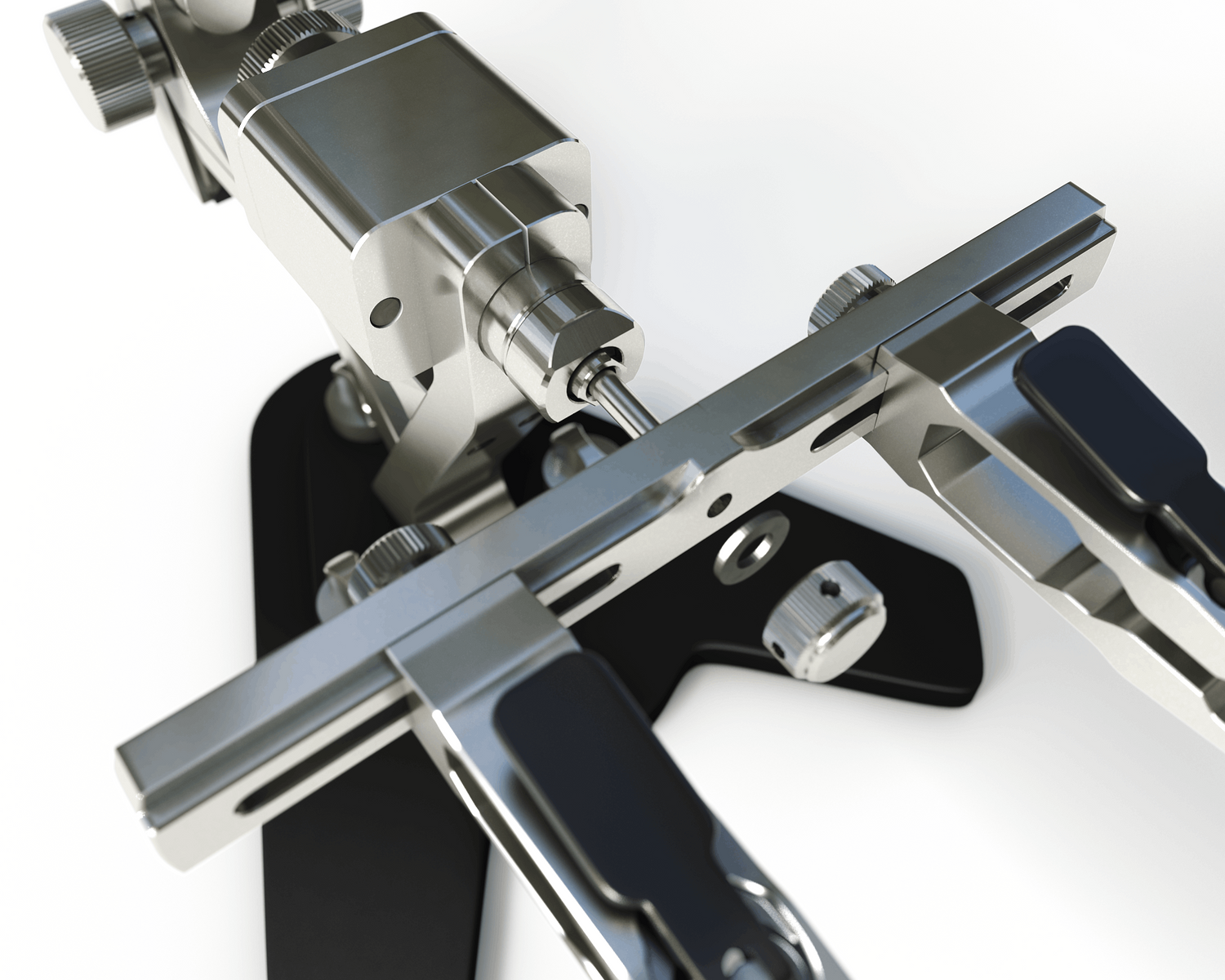 Removable clamping arm